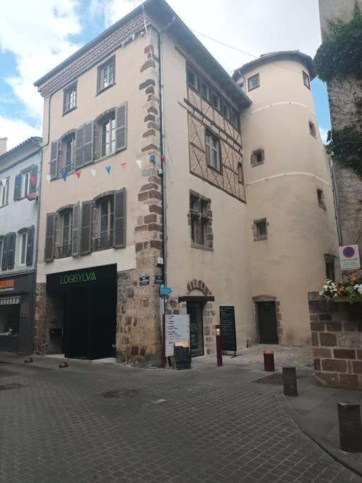 Chez David - Vacances Sous Les Toits Brioude Bagian luar foto